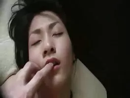 Video băng sex tai phim sex my ve may qua hậu môn của Petite Cutie (Coco De Mal)