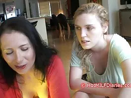 Gaia tải phim sex về đt & Derrick Pierce trong Neighbor Affair
