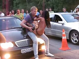 Tất cả số tiền này chỉ dành cho bạn! video (Gigi phim set tai duoc Larios)